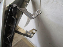 Load image into Gallery viewer, FENDER Porsche Cayenne 2003 03 2004 04 2005 05 2006 06 Right - 1013550