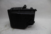 Load image into Gallery viewer, AIR CLEANER BOX C70 S60 S70 S80 V70 XC70 01 02 03 04 05 06 07 - 1013942