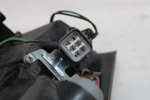 Load image into Gallery viewer, TAIL LIGHT LAMP ASSEMBLY Honda CR-V 97 98 99 00 01 Right - 1015225
