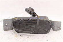 Load image into Gallery viewer, HEADLAMP WIPER MOTOR Volvo V70 2003 03 - 1016341