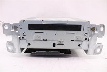 Load image into Gallery viewer, RADIO RECEIVER Land Rover LR2 2008 08 2009 09 2010 10 2011 11 2012 12 - 1016442