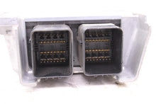Load image into Gallery viewer, AIR BAG CONTROL MODULE COMPUTER Town & Country Caravan 06 07 - 1018439