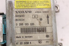 Load image into Gallery viewer, AIR BAG COMPUTER Volvo V70 1998 98 C70 S70 - 1018855