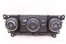 Load image into Gallery viewer, TEMPERATURE CONTROLS Saturn Vue 2009 09 - 1024546