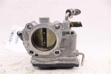 Load image into Gallery viewer, THROTTLE BODY Pontiac Vibe 2009 09 2010 10 - 1026422