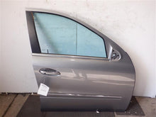 Load image into Gallery viewer, FRONT DOOR Mercedes ML320 ML350 GL320 ML500 06 07 08 09 10 11 12 Right - 1031454