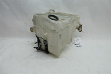 Load image into Gallery viewer, WASHER BOTTLE Toyota 4 Runner 1998 98 1999 99 2000 00 2001 01 2002 02 - 1032014