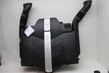 Load image into Gallery viewer, PLASTIC ENGINE COVER S350 S430 S500 S55 S600 S65 2006 06 - 1033667