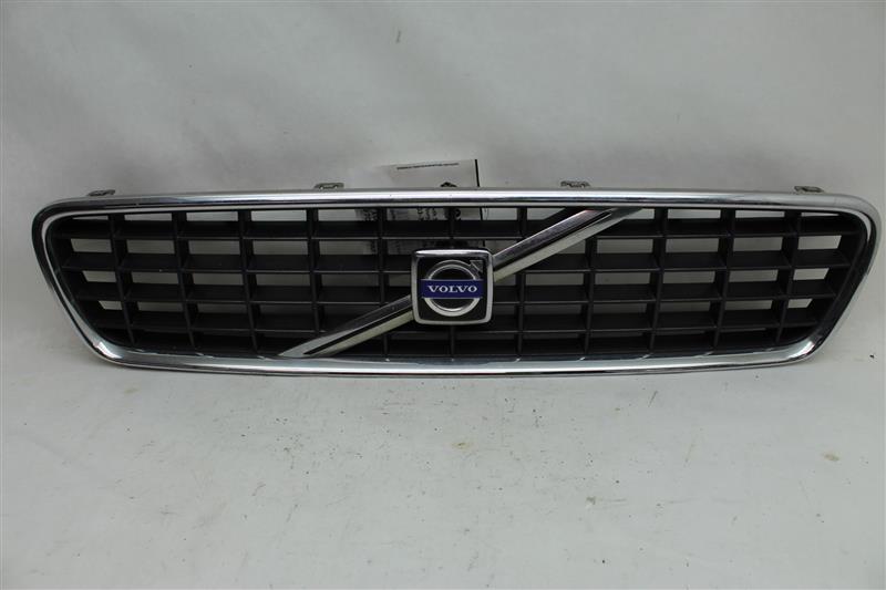 GRILLE Volvo V40 V50 2004 04 2005 05 2006 06 2007 07 Upper 1038093