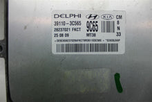 Load image into Gallery viewer, ECU ECM COMPUTER Hyundai Santa Fe 2007 07 2008 08 2009 09 2010 10 2011 11 - 1044449