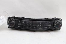 Load image into Gallery viewer, FRONT TEMPERATURE CONTROLS E280 E320 E350 E500 E55 E550 E63 06-07 - 1047350