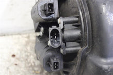Load image into Gallery viewer, INTAKE MANIFOLD 550i 650i 750i 750il 750LI X5 06 07 08 09 10 - 1050845