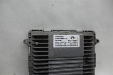Load image into Gallery viewer, ECU ECM COMPUTER Sonata 2011 11 2012 12 2013 13 2014 14 - 1052863