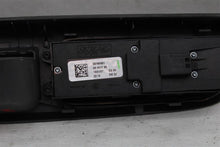 Load image into Gallery viewer, FRONT DOOR WINDOW SWITCH Volvo 40 Series S40 V50 2007 07 Left - 1053507