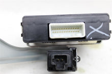 Load image into Gallery viewer, PARK ASSIST CONTROL MODULE COMPUTER Toyota Sienna 2006 06 - 1054968