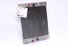 Load image into Gallery viewer, INTERCOOLER 550i 550i Gt 650i 750 HYBRID 750i 750il X5 X6 08-15 Left - 1060909
