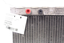 Load image into Gallery viewer, INTERCOOLER 550i 550i Gt 650i 750 HYBRID 750i 750il X5 X6 08-15 Left - 1060909