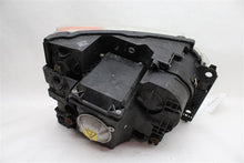 Load image into Gallery viewer, HEADLIGHT LAMP ASSEMBLY Land Rover LR3 05 06 07 08 09 Right - 1062076