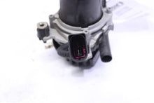 Load image into Gallery viewer, VACUUM PUMP Porsche Cayenne 2003 03 2004 04 2005 05 2006 06 - 1062700