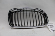 Load image into Gallery viewer, GRILLE BMW 323i 328i 335i 2009 09 2010 10 2011 11 2012 12 Right - 1063120