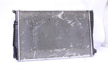 Load image into Gallery viewer, RADIATOR BMW X3 X4 11 12 13 14 15 16 17 18 - 1065375