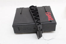Load image into Gallery viewer, BODY CONTROL MODULE BCM COMPUTER Genesis 2010 10 2011 11 - 1065525
