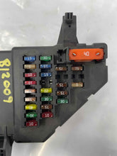 Load image into Gallery viewer, Fuse Box SAAB 9-3 2004 - NW65854