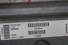 Load image into Gallery viewer, ECU ECM COMPUTER Volvo C30 V40 V70 2006 06 2007 07 08 - 1067553