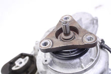 Load image into Gallery viewer, TRANSFER CASE BMW 528i 2012 12 - 1069396