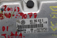 Load image into Gallery viewer, ECU ECM COMPUTER Volkswagen Jetta 2001 01 Auto AVH 2.8L - 1069652