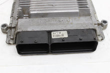 Load image into Gallery viewer, ECU ECM COMPUTER Kia Forte 2010 10 - 1072694
