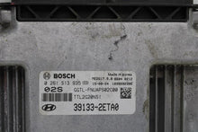Load image into Gallery viewer, ECU ECM COMPUTER Hyundai Tucson 2016 16 2017 17 2018 18 - 1074926