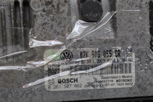 Load image into Gallery viewer, ECU ECM COMPUTER Volkswagen Passat 2013 13 2014 14 - 1076218