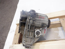 Load image into Gallery viewer, TRANSFER CASE Land Rover LR3 LR4 Range Rover Sport 2005 05 2006 06 07 08 09 - 11 - 1078207