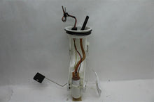 Load image into Gallery viewer, Fuel Pump BMW X5 2000 00 2001 01 2002 02 2003 03 04 05 06 - 1082619