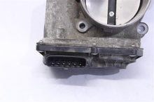 Load image into Gallery viewer, THROTTLE BODY Toyota Highlander Camry Scion TC Rav 4 Sienna Venza 2009 09 10 11 - 1084034