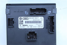 Load image into Gallery viewer, BODY CONTROL MODULE BCM COMPUTER Audi Q5 09 10 11 12 - 1084156