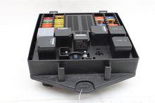 Load image into Gallery viewer, FUSE BOX Jaguar Vanden Pl XJ XJL 2014 14 - 1091268