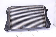 Load image into Gallery viewer, INTERCOOLER Jetta TT A3 Golf EOS 2006 06 2007 07 08 09 10 11 12 13 - 1092432
