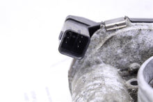 Load image into Gallery viewer, THROTTLE BODY BMW X3 X5 528i 328i 128i 2007 07 2008 08 2009 09 2010 10 11 12 - 1092802