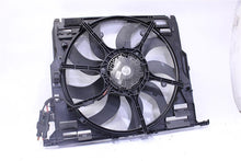 Load image into Gallery viewer, RADIATOR FAN ASSEMBLY 535i 535i Gt 640I 740i 740il Active 5 10-17 - 1092881
