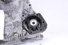 Load image into Gallery viewer, TRANSFER CASE BMW 530xi 528xi 328xi 332xi 2006 06 2007 07 2008 08 09 2010 10 - 1093072