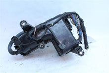 Load image into Gallery viewer, FUSE BOX Toyota Tundra 2002 02 2003 03 - 1093377