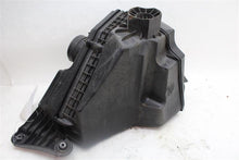 Load image into Gallery viewer, AIR CLEANER BOX BMW 128i 323i 328i 07 08 09 10 11 12 13 - 1093750
