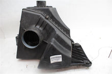 Load image into Gallery viewer, AIR CLEANER BOX BMW 128i 323i 328i 07 08 09 10 11 12 13 - 1093750