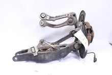 Load image into Gallery viewer, REAR HUB WITH SPINDLE Maserati Quattropo 2014 14 - 1094054