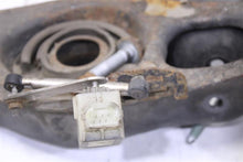 Load image into Gallery viewer, REAR HUB WITH SPINDLE Maserati Quattropo 2014 14 - 1094054