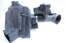 Load image into Gallery viewer, AIR CLEANER BOX BMW 128i 323i 328i 07 08 09 10 11 12 13 - 1095203