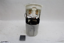 Load image into Gallery viewer, Fuel Pump BMW 335i 330i 328i 325i 2006 06 2007 07 2008 08 2009 09 10 11 Right - 1095651