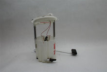 Load image into Gallery viewer, FUEL PUMP Maserati Quattropo 2014 14 - 1096357